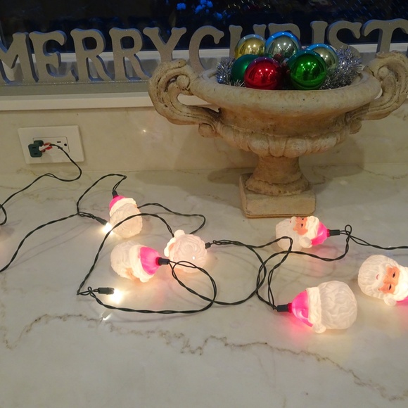 Vintage 90s Santa Claus Blow Mold String Lights Nostalgic Retro Christmas Decor - Picture 2 of 8